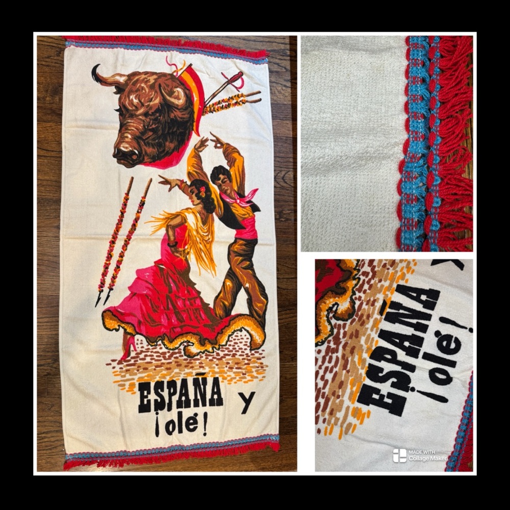 Vtg 60s Spanish souvenir towel known as the "Plaza De Toros Espana" beach towel.